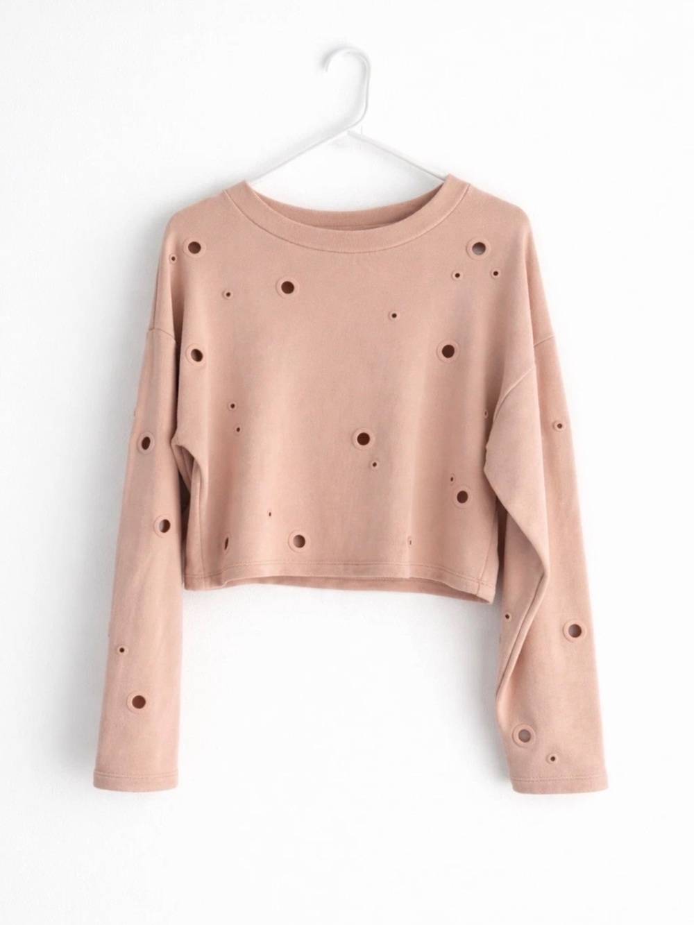 ALO Yoga Candence Grommet Holes Cropped Sweatshirt Top pink nude blush
